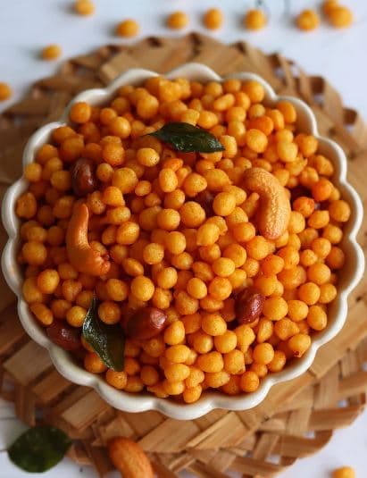 Andhra Boondi Mixture — crispy golden boondi drops mixed with peanuts and curry leaves